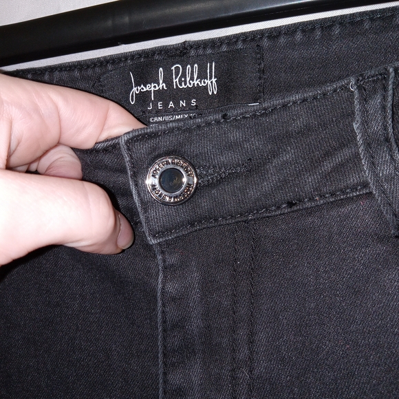 Joseph Ribkoff Straight Leg Jean w/ Studded Seams Black Light Flair Sz 10 Grunge - Picture 6 of 14